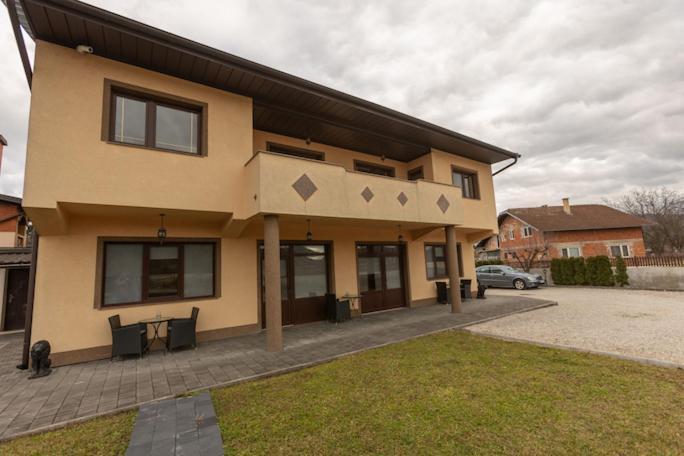 Pansion San Hotel Bihac Bagian luar foto